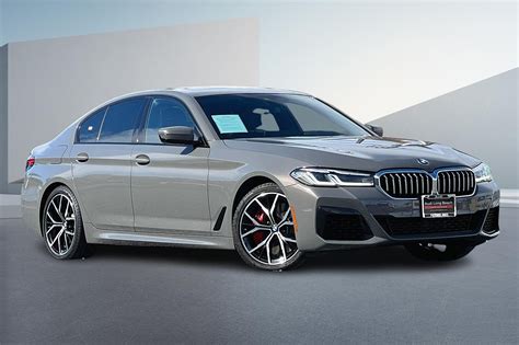 2021 BMW 540i Review: Features, Performance, and Pricing Insights