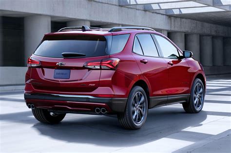 2021 Chevy Equinox Review: Features, Specs, and Pros & Cons
