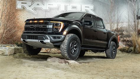 2021 Ford Raptor Review: Specs, Performance, and Features