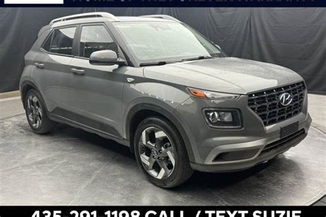 2021 Hyundai Venue Review Ratings Edmunds 2021 Hyundai Venue Review Ratings Edmunds