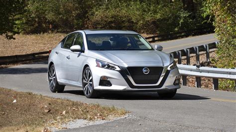 2021 Nissan Altima Review Expert Insights Pricing And Trims