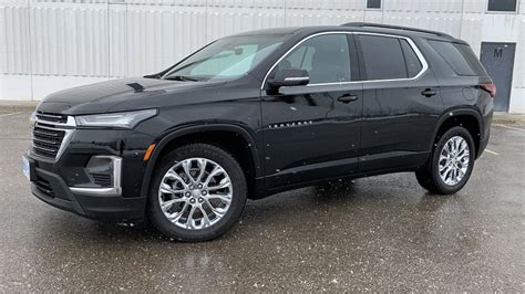 2022 Chevrolet Traverse Millennial Mom S Suv Review Driving 2022 Chevrolet Traverse Millennial Mom S Suv Review Driving