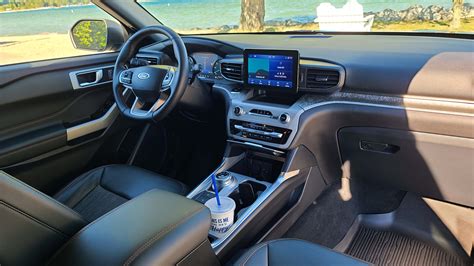 2022 Ford Explorer Interior Technology Features
