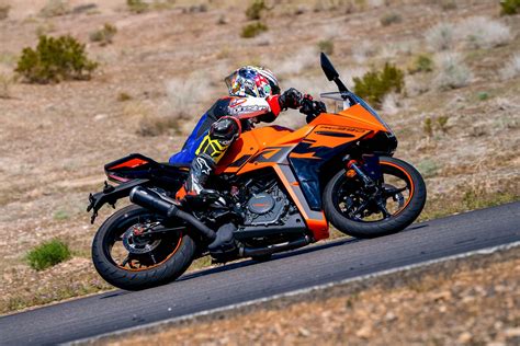 2022 Ktm Rc 390 Review 11 Fast Facts From The Street Track