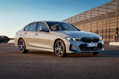 2023 Bmw 3 Series 330E Plug In Hybrid Features And Specs 2023 Bmw 3 Series 330E Plug In Hybrid Features And Specs