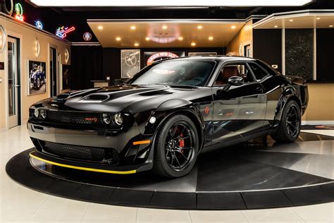 2023 Dodge Challenger Srt Hellcat Review Pricing And Specs