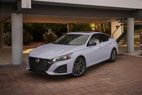 2023 Nissan Altima Boasts A Refreshed Design And More Tech