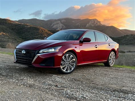 2023 Nissan Altima Review: Features, Specs, and Why It Stands Out
