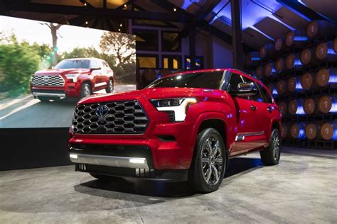 2023 Toyota Sequoia Hands On Preview 5 Things We Learned About The Big Hybrid Suv Autoguide Com 2023 Toyota Sequoia Hands On Preview 5 Things We Learned About The Big Hybrid Suv Autoguide Com