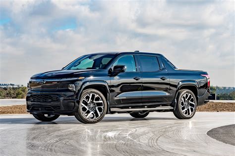 2024 Chevy Silverado Ev 484 Miles On The Edmunds Ev Range Test