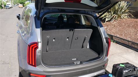 2024 Kia Telluride Passenger And Cargo Space North Edmonton Kia