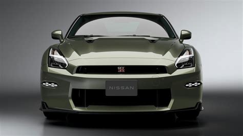 2024 Nissan Gt R Godzilla Brings Back Millennium Jade Again 2024 Nissan Gt R Godzilla Brings Back Millennium Jade Again