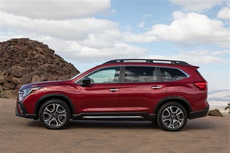 2024 Subaru Ascent Review Growing Pains Cars Com 2024 Subaru Ascent Review Growing Pains Cars Com