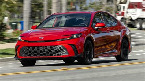 2025 Camry Hybrid MPG: What to Expect from the Latest Fuel Efficiency