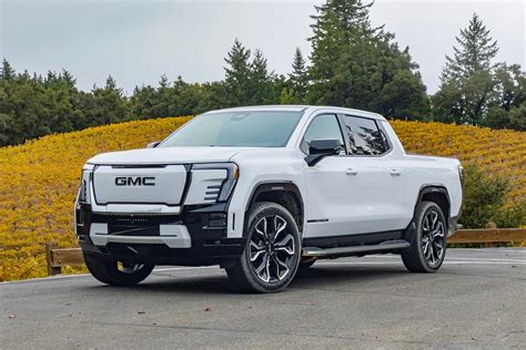 2025 Gmc Sierra Ev Denali First Drive Review So Close To Being Worth It 2025 Gmc Sierra Ev Denali First Drive Review So Close To Being Worth It