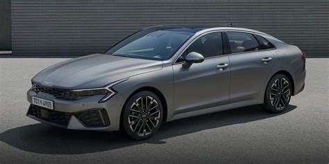 2025 Kia K5 Review Pricing And Specs Carfax