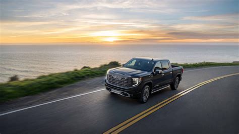 2025 Sierra Hd Denali Luxury Heavy Duty Truck Gmc