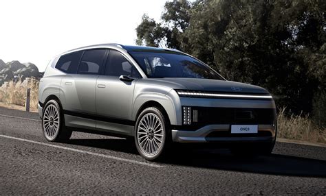 2026 Hyundai Ioniq 9 Review An Electric Suv For The Family Of The Future