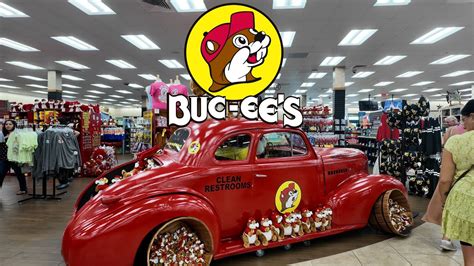 24 Hours At The World S Largest Gas Station Buc Ee S Daytona Beach Florida Youtube