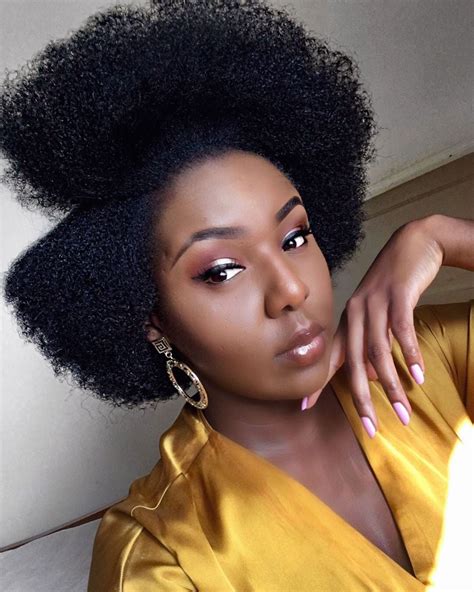 25 Beautiful Black Women In Creative Natural Hairstyles Essence Essence