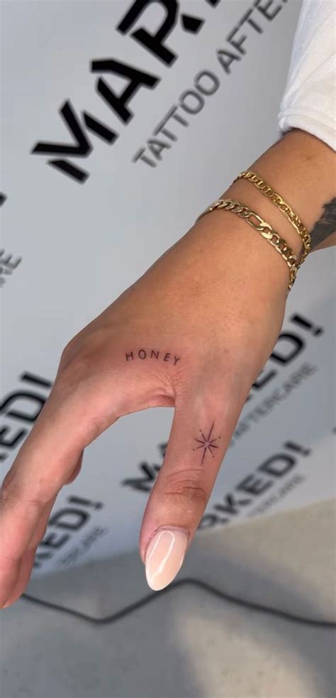 25 Beautiful Hand Tattoo Ideas Sparkle Amp Honey Tattoo I Take You