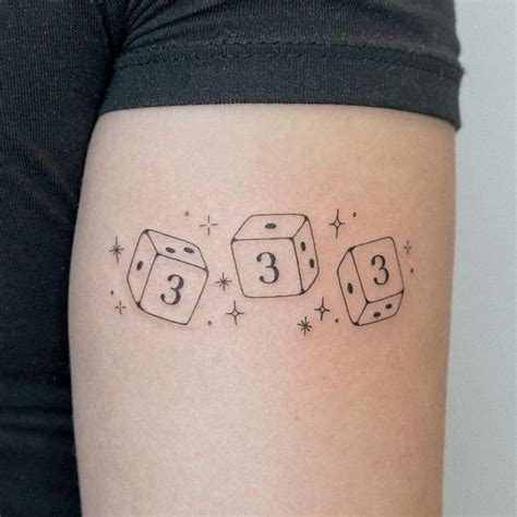 25 Ultimate Dice Tattoos That Amp 39 Ll Make You Feel Like A Winner