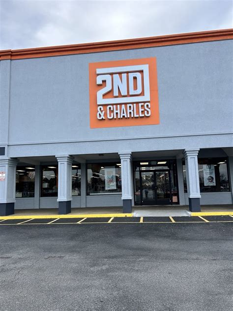 2Nd Charles Updated February 2026 68 Photos 111 Reviews 815 Ernest W Barrett Pkwy Kennesaw Georgia Bookstores Phone Number Yelp