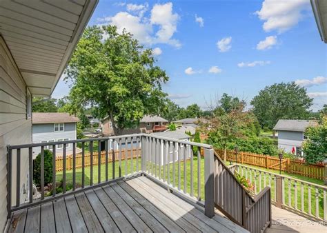 2S111 Churchill Ln Glen Ellyn Il 60137 Mls 08039785 Redfin