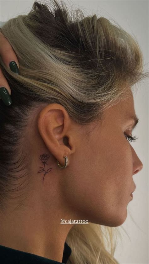 30 Brilliantly Simple Behind The Ear Tattoo Ideas Back Ear Tattoo 30 Brilliantly Simple Behind The Ear Tattoo Ideas Back Ear Tattoo