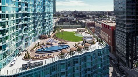 4545 Center Boulevard The Skyscraper Center