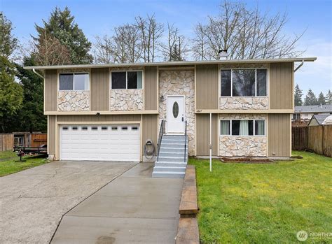 6827 Helena Drive Ne Bremerton Wa 98311 Zillow