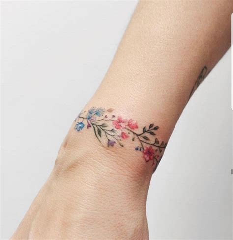 70 Gorgeous Flower Wrist Bracelet Tattoos For Women Ideas 52 Style Female