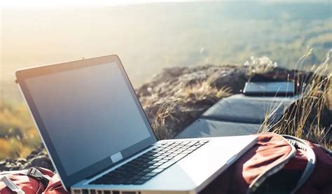 8 Ways To Volunteer Online Without Leaving Home Goabroad Com