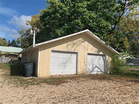 800 North Main Street Lake Mills Wi 53551 Mls 1929429 Zillow