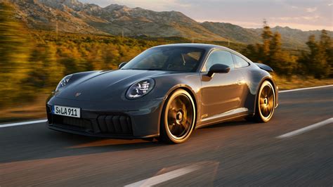 911 GTS: The Ultimate Guide to Luxury and Performance