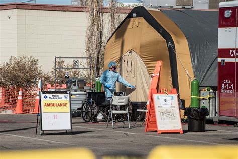 A Nurse In A Strained El Paso Hospital Says The Sickest Covid 19