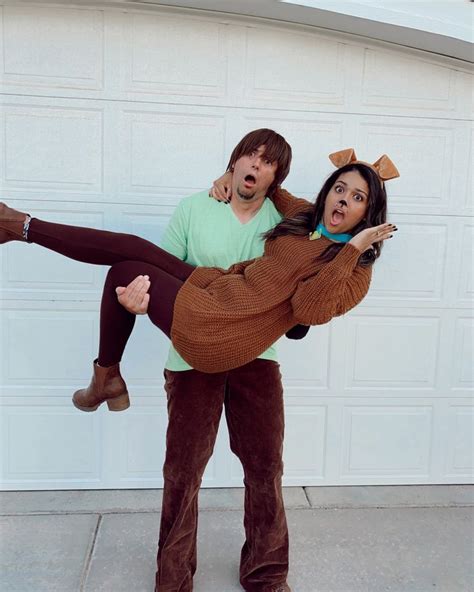A Scooby Shaggy Couples Costume Would Be Awesome This Is Halloween A Scooby Shaggy Couples Costume Would Be Awesome This Is Halloween