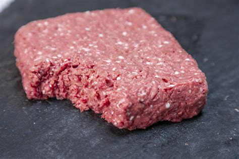 A Vegetarian S Review Of Beyond Beef It Might Be Too Meaty