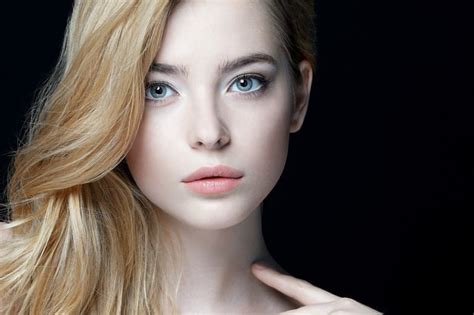 Achieve Flawless Alabaster Skin with These Expert Beauty Tips