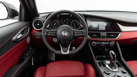 Alfa Romeo Interior: Luxury Design and Technology Features