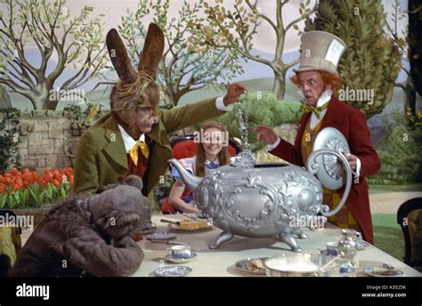 Alice S Adventures In Wonderland Br 1972 L R Dudley Moore As The Alice S Adventures In Wonderland Br 1972 L R Dudley Moore As The