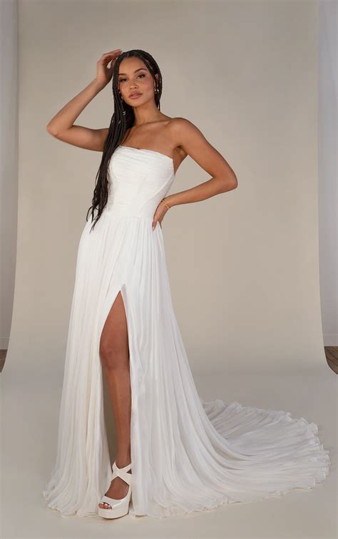 All Who Wander Avalon Secrets Revealed