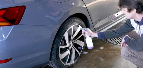 Aluminum Wheel Cleaners And How To Use Them Effectively