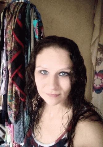 Hot and sexy amateur porn GIFs.