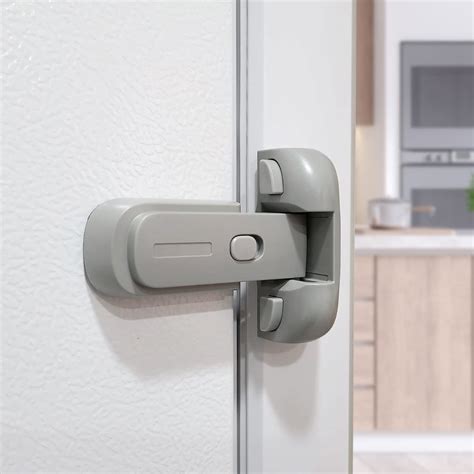 Amazon Com Moonybaby Baby Safety Freezer Door Latches To Keep Closed Also For Fridge Lock For Kids 1 Pack Space Gray Baby Amazon Com Moonybaby Baby Safety Freezer Door Latches To Keep Closed Also For Fridge Lock For Kids 1 Pack Space Gray Baby