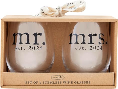 Amazon Com Mud Pie Mr Mrs Wine Glass Set 16 Oz Wine Glasses