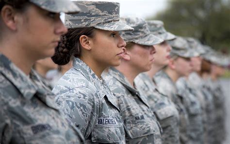 American Women Veterans