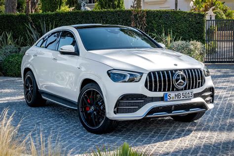 Discover the Power and Performance of AMG GLE 53 Mercedes-Benz