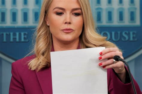 Amp 39 Not Creepy At All Amp 39 Critics Disgusted At Trump Complimenting Karoline