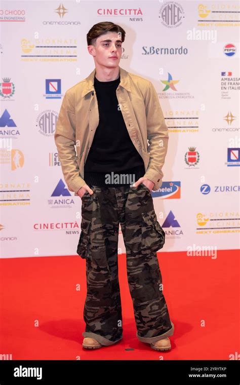 Andrea Bang Hi Res Stock Photography And Images Alamy